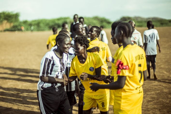 Spillere hilser på hinanden