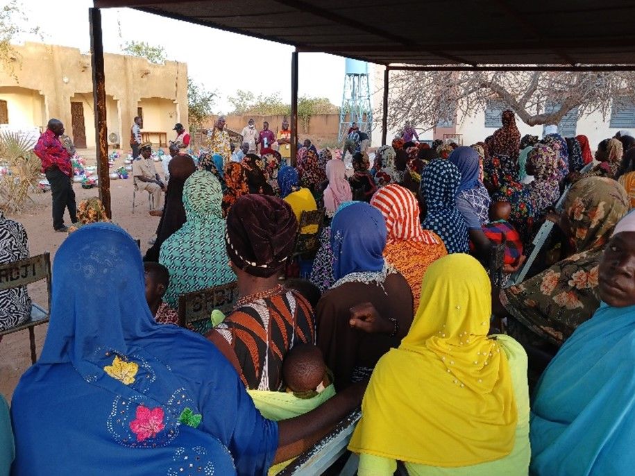 Meeting for distribution of NFI kits to internally displaced people