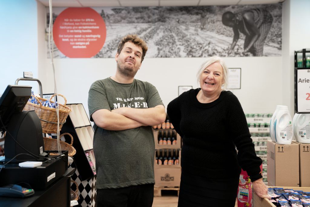 Emil Minana og Vibeke Rasmussen er frivillige i Wefood