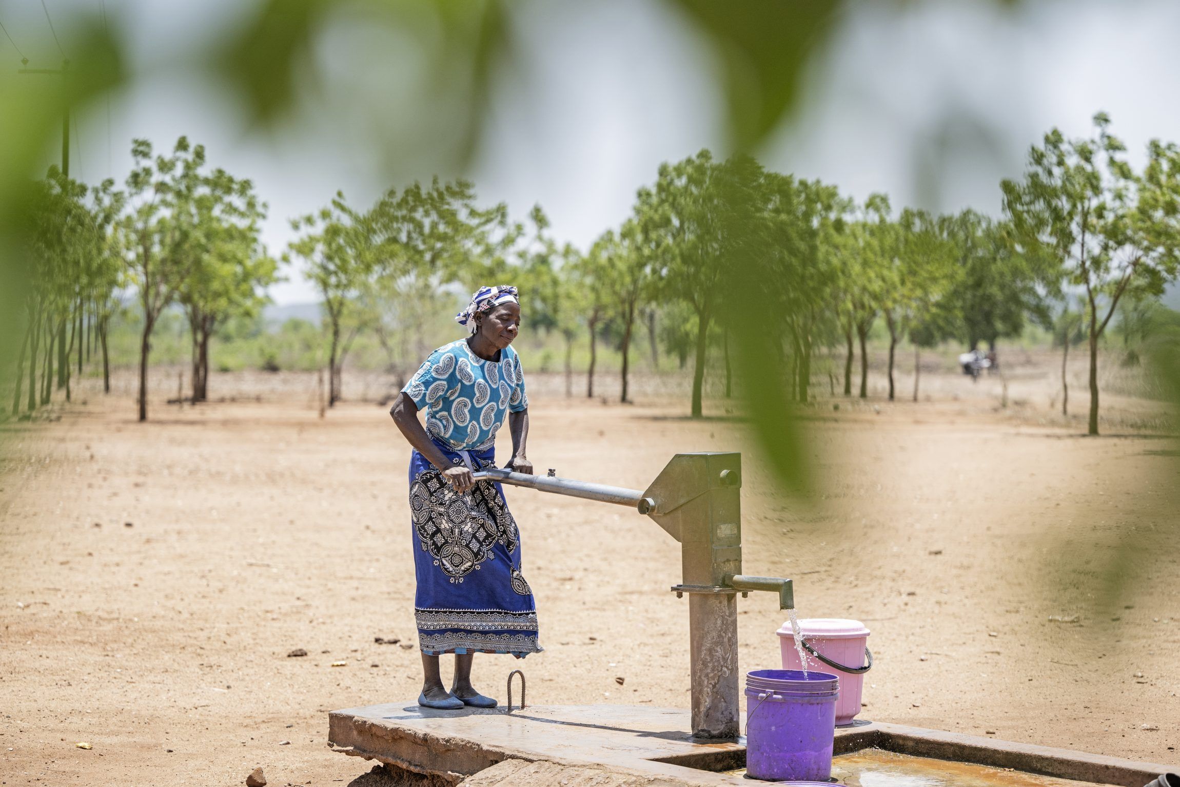 Fatima fetches water from waterstation
